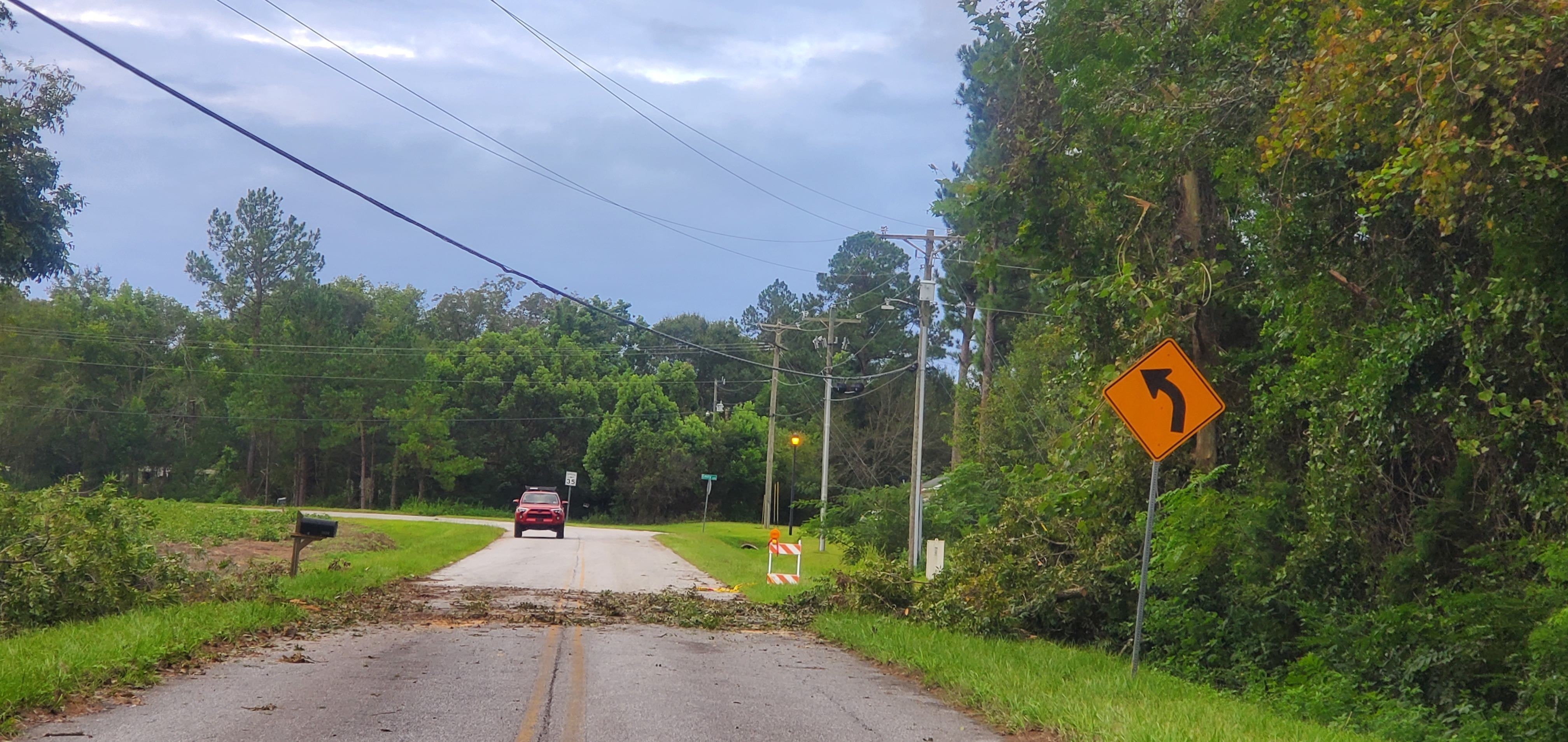 Quarterman Road deadfall cleared by MDR 2023-09-02